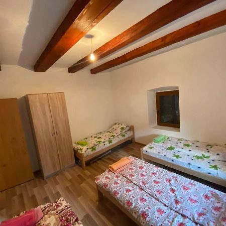 Shpija E Gjyshit Vuthaj Gusinje Exterior foto